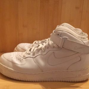 Nike Air Force 1